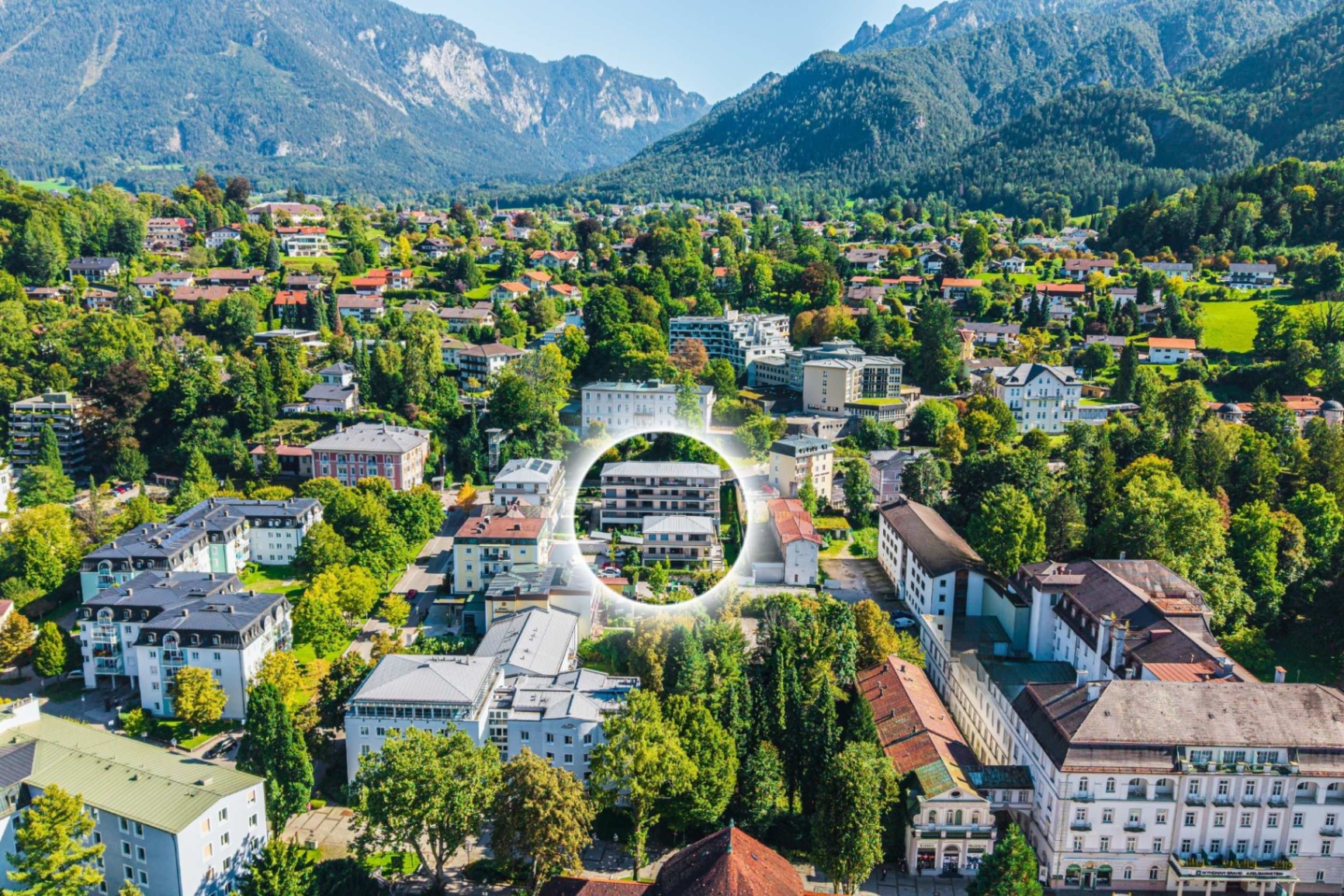 Bad Reichenhall im Alpenvorland mit Bergkulisse